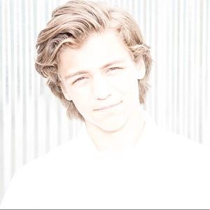 Meet your Posher, Colin